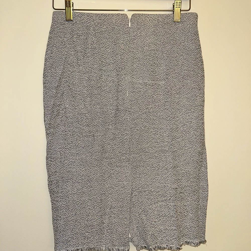 Ann Taylor Textured Gray Pencil Skirt